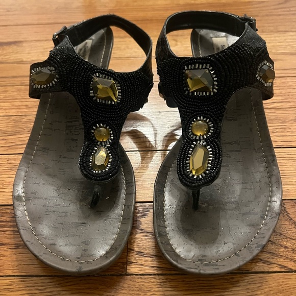Simply Vera Vera Wang Black and Gold Embellished Sandals - Picture 1 of 6